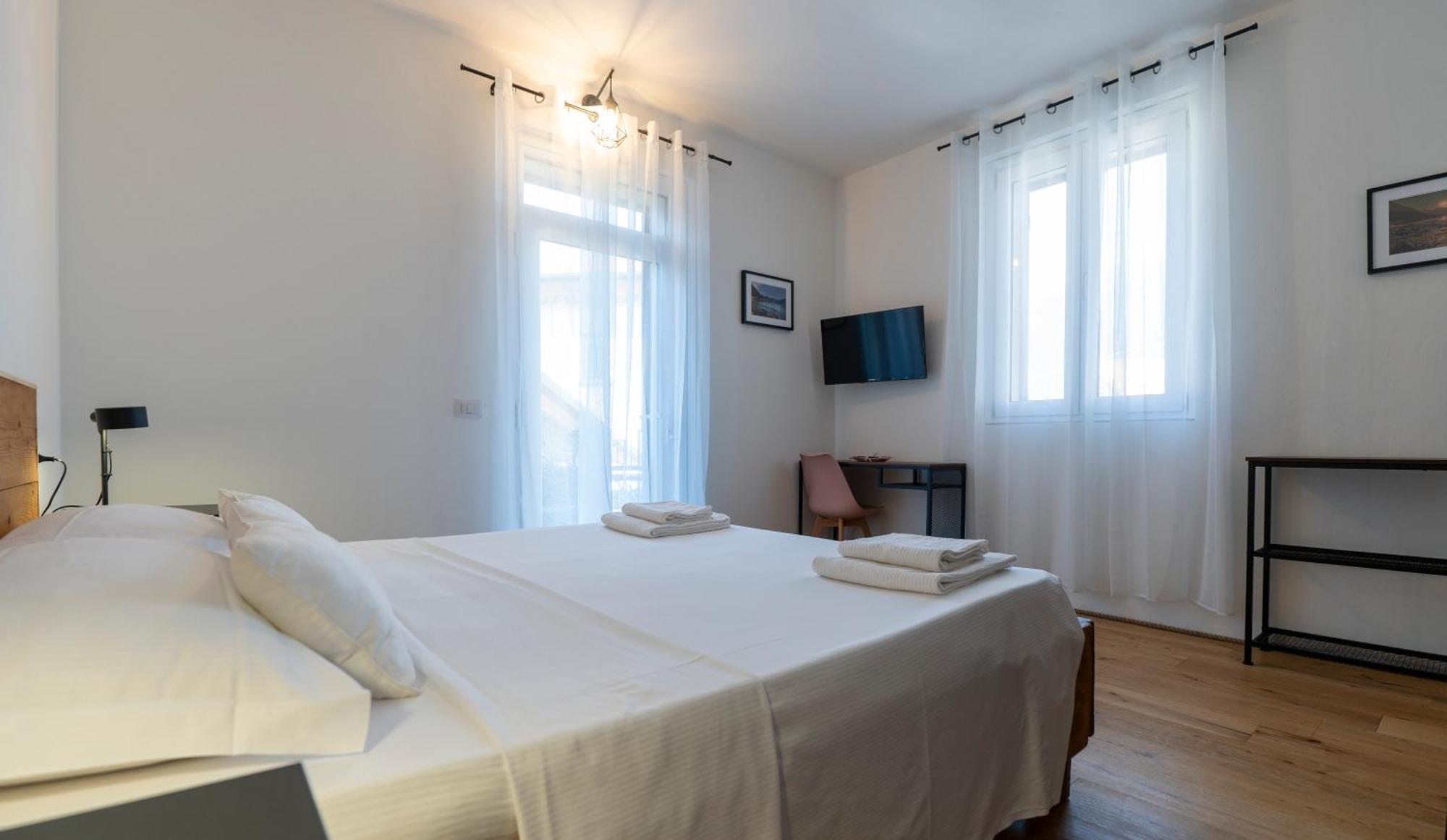 Hotel Salice Divino Lezzeno Esterno foto